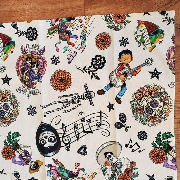 Disney Pixar Coco kitchen towel, Cotton 16x26 Day of the Dead Goth NEW no tags - Picture 3 of 6
